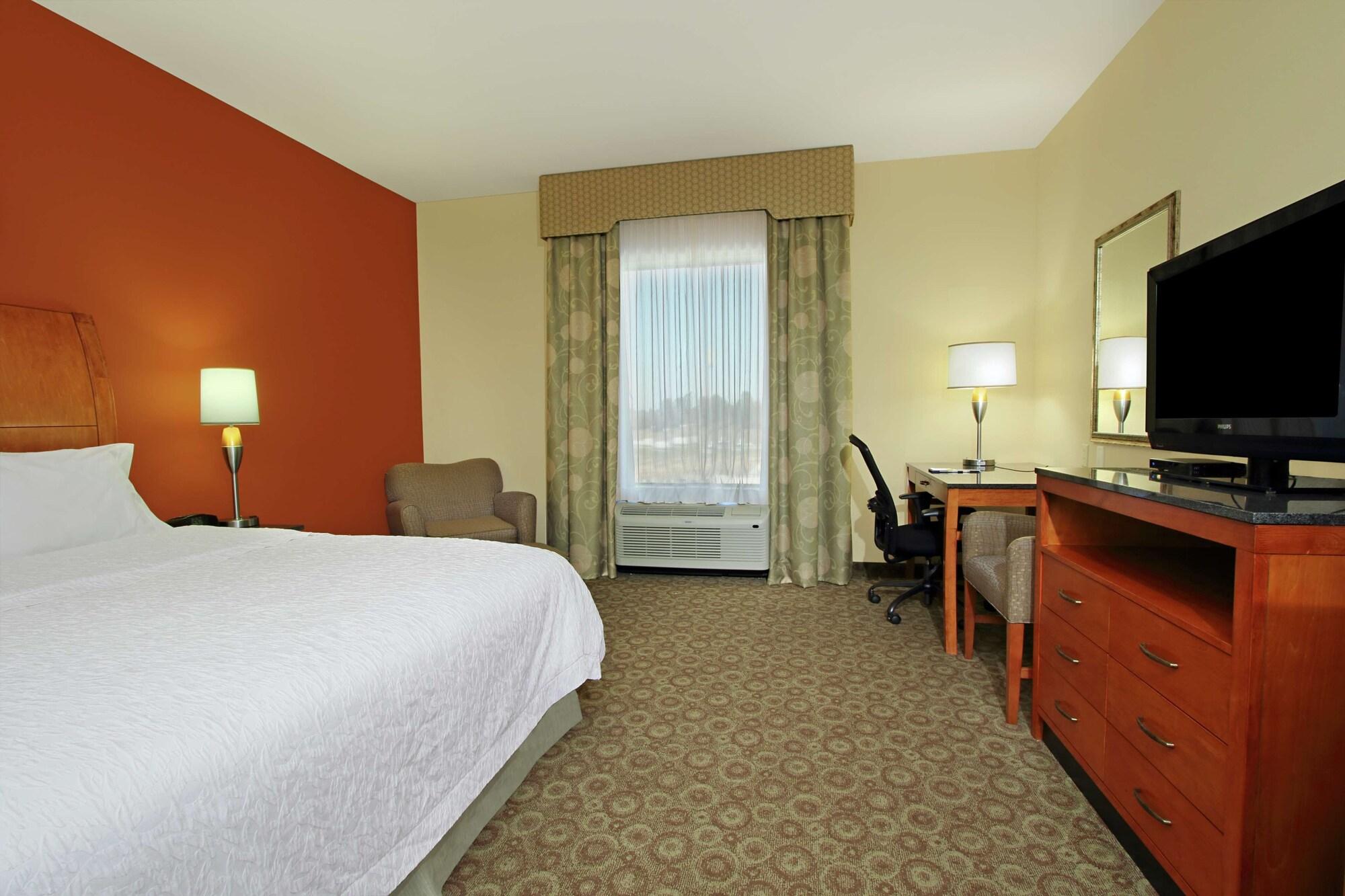 Hampton Inn & Suites Buffalo Exteriör bild
