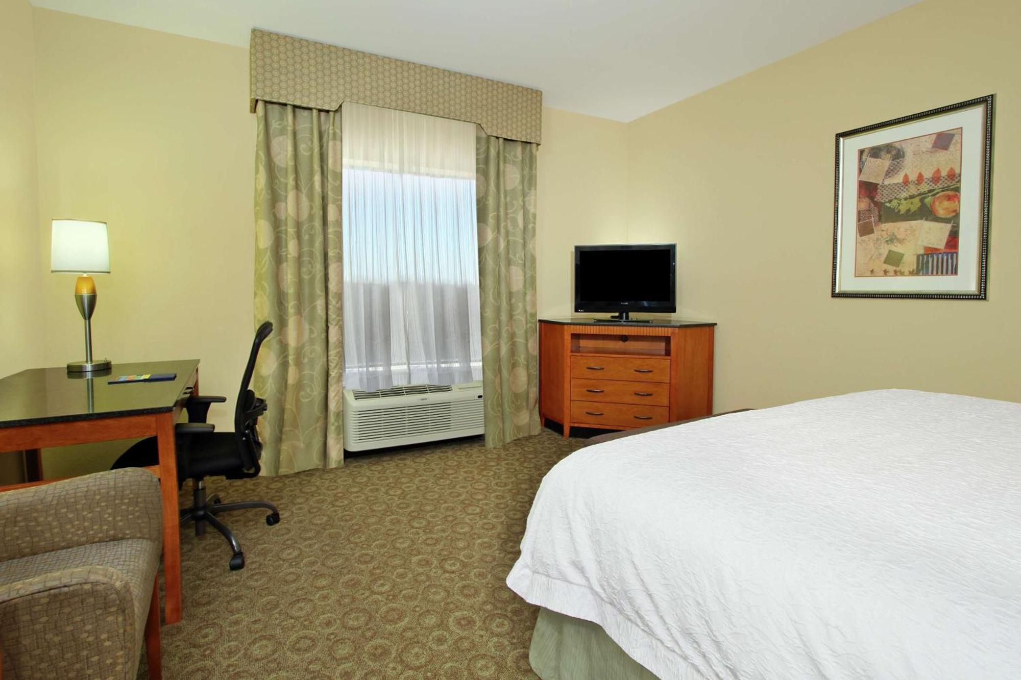 Hampton Inn & Suites Buffalo Exteriör bild